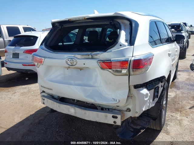 Toyota Highlander Xle V6 2015 5TDKKRFH5FS050886 Image 6