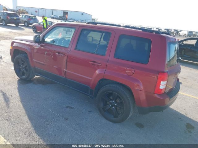 1C4NJPBA5FD429492 Jeep Patriot Altitude Edition