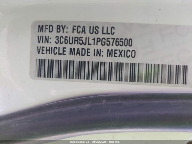 3C6UR5JL1PG576500 RAM 2500 Big Horn  4x4 8' Box