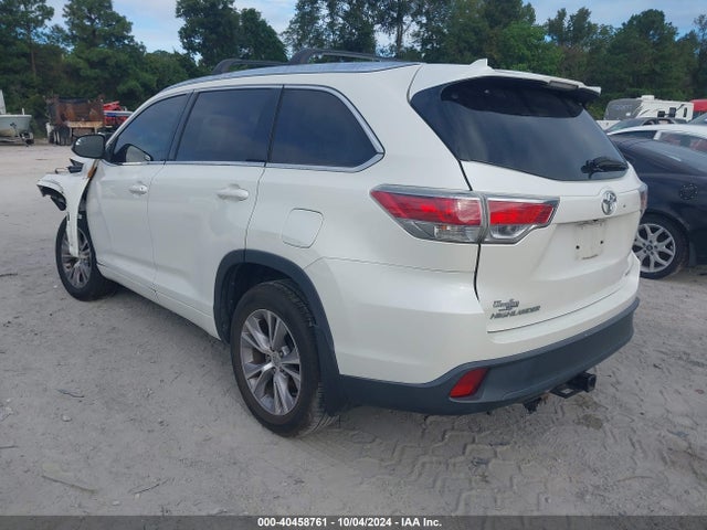 Toyota Highlander Xle V6 2014 5TDKKRFHXES026081 Image 3