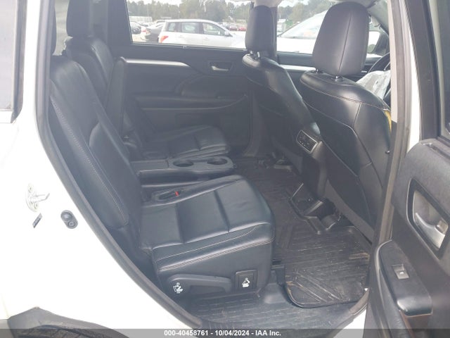 Toyota Highlander Xle V6 2014 5TDKKRFHXES026081 Image 8