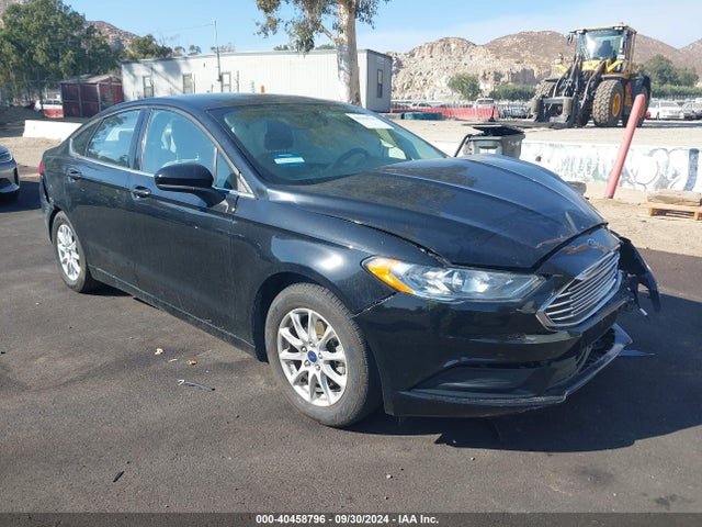Ford FUSION S 2017 3FA6P0G79HR163675 Image 1