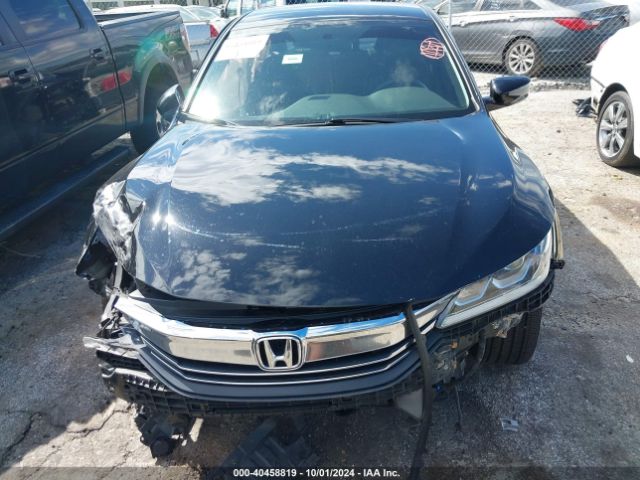 1HGCR2F18HA195870 Honda Accord Sport Se