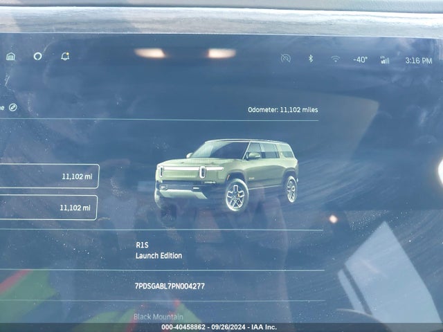 Rivian R1s Launch Edition 2023 7PDSGABL7PN004277 Image 7