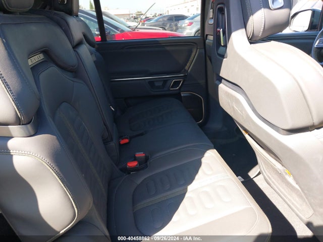 Rivian R1s Launch Edition 2023 7PDSGABL7PN004277 Image 8