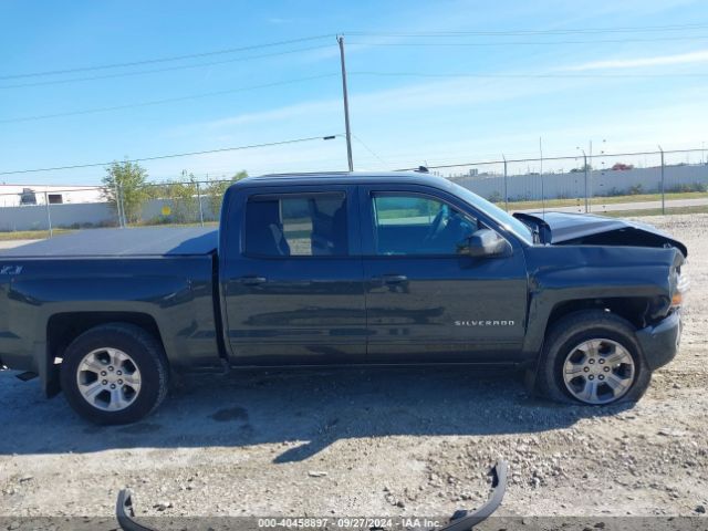 3GCUKREC1JG415635 Chevrolet Silverado 1500 2lt
