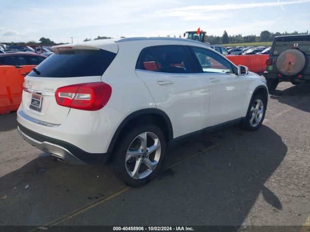 W1NTG4GB8LU029453 Mercedes-Benz Gla 250 4matic