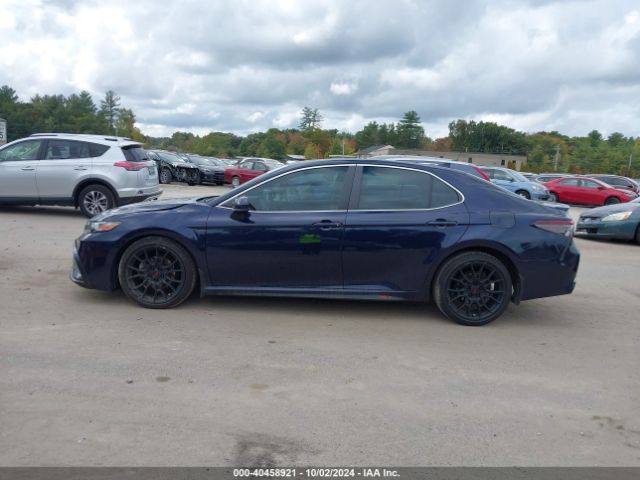 4T1G11BKXMU041990 Toyota Camry Se Awd