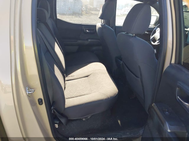 3TMCZ5AN7JM125425 Toyota Tacoma Trd Sport