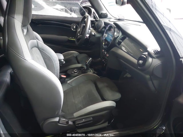 2024 MINI CONVERTIBLE WMW63DL03R3R59910 Photo 4