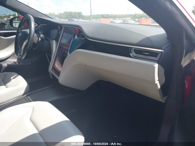 2016 TESLA MODEL S 5YJSA1E15GF174834 Photo 4