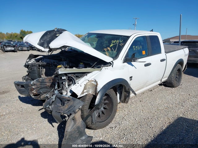 1C6RR7GG8LS130911 RAM 1500 Classic Warlock Quad Cab 4x4 6'4 Box