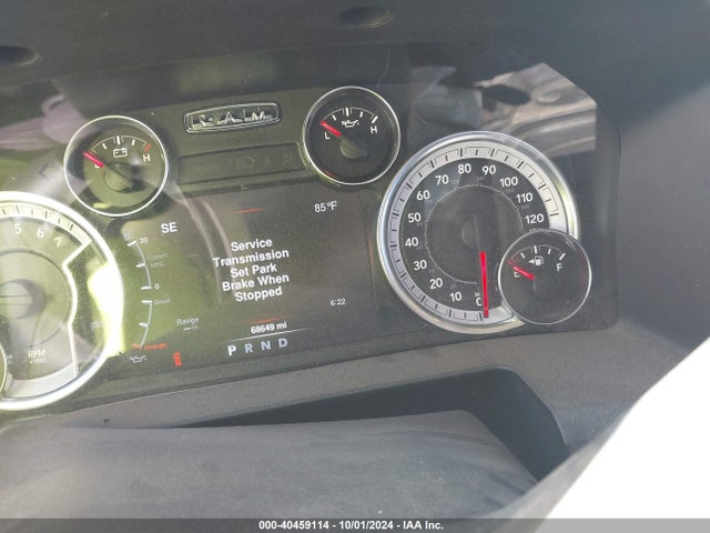 1C6RR7GG8LS130911 RAM 1500 Classic Warlock Quad Cab 4x4 6'4 Box