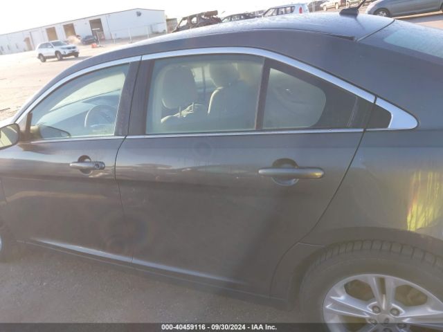1FAHP2D81JG123847 Ford TAURUS SE