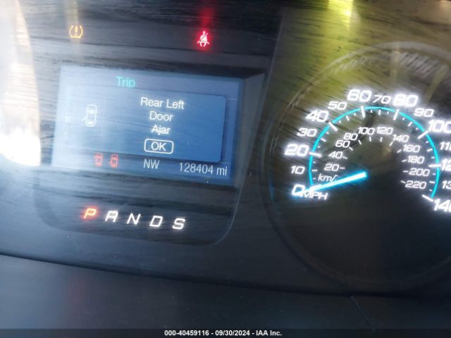 1FAHP2D81JG123847 Ford TAURUS SE