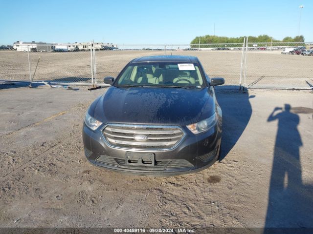 1FAHP2D81JG123847 Ford TAURUS SE