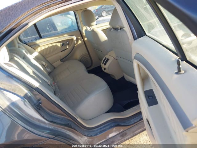 1FAHP2D81JG123847 Ford TAURUS SE
