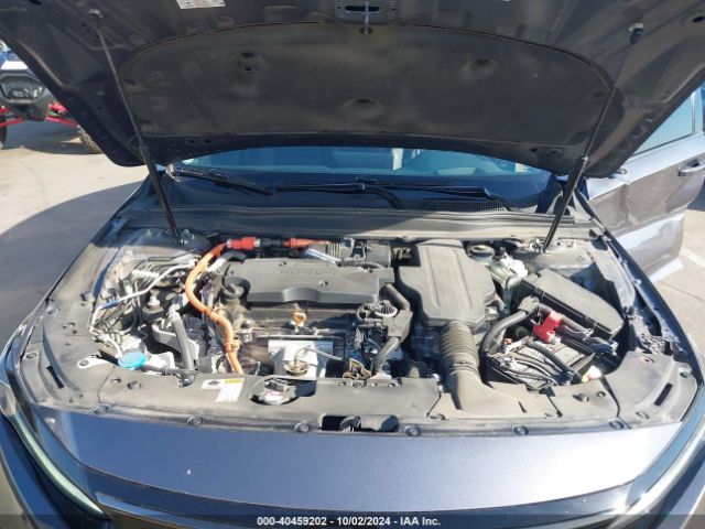 1HGCV3F99NA007831 Honda Accord Hybrid Touring
