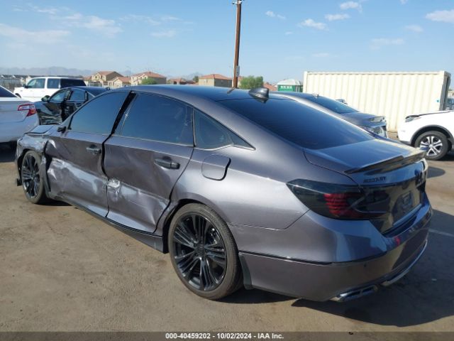 1HGCV3F99NA007831 Honda Accord Hybrid Touring