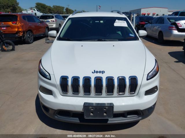 1C4PJLLB0JD553090 Jeep Cherokee Latitude Plus Fwd