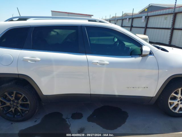 1C4PJLLB0JD553090 Jeep Cherokee Latitude Plus Fwd