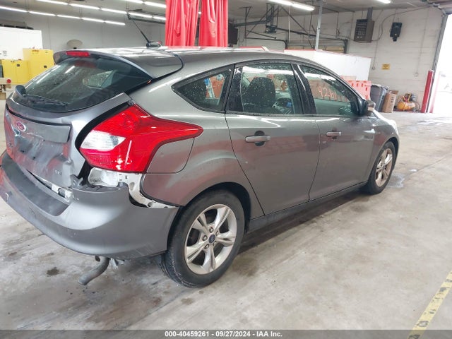 Ford FOCUS SE 2014 1FADP3K27EL309828 Image 4