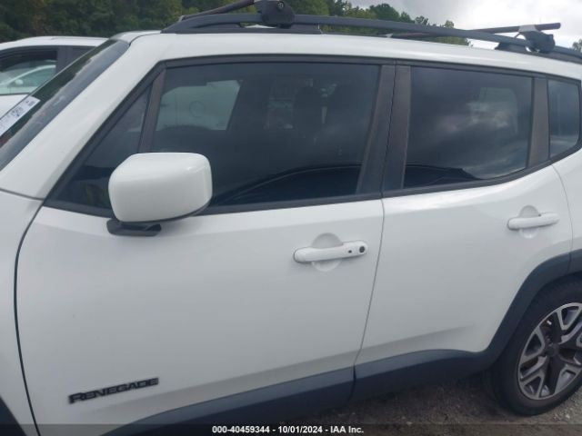 ZACCJABT9FPC13992 Jeep Renegade Latitude
