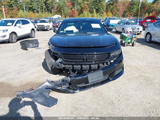 2C3CDXJG0KH547052 Dodge Charger Sxt Awd