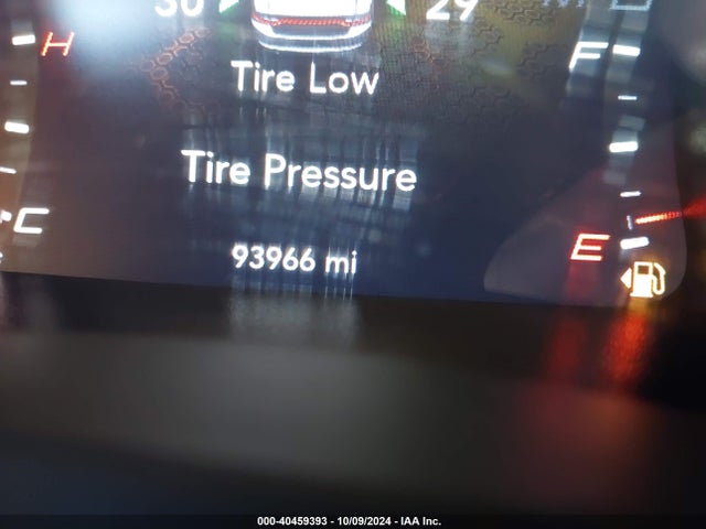 2C3CDXJG0KH547052 Dodge Charger Sxt Awd