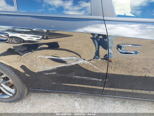 2C3CDXJG0KH547052 Dodge Charger Sxt Awd