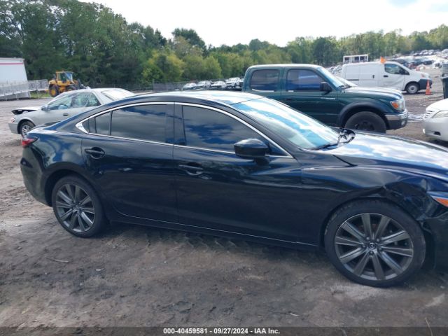 JM1GL1VM8M1608615 Mazda Mazda6 Touring