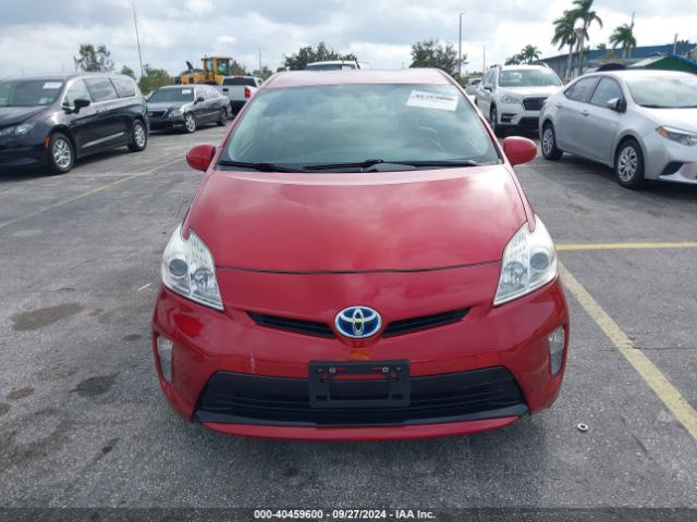 JTDKN3DU0F0460891 Toyota Prius Two