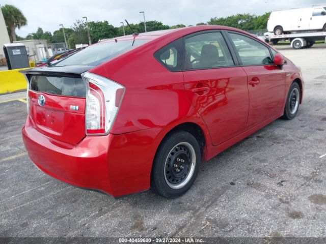 JTDKN3DU0F0460891 Toyota Prius Two