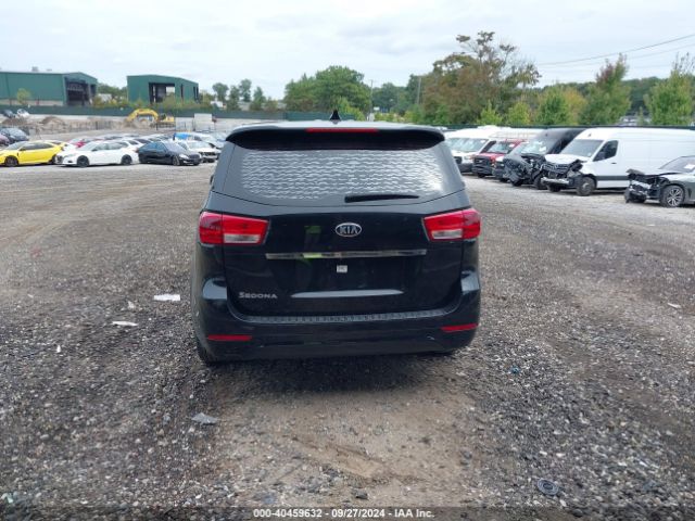 KNDMA5C12J6389898 KIA Sedona L