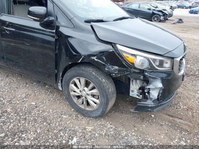 KNDMA5C12J6389898 KIA Sedona L