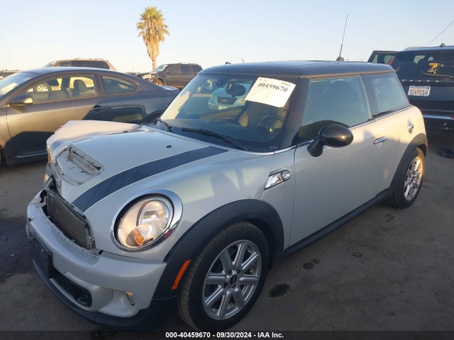 2013 MINI HARDTOP WMWSV3C52DT392063 Photo 1