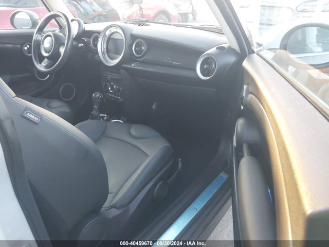 2013 MINI HARDTOP WMWSV3C52DT392063 Photo 4
