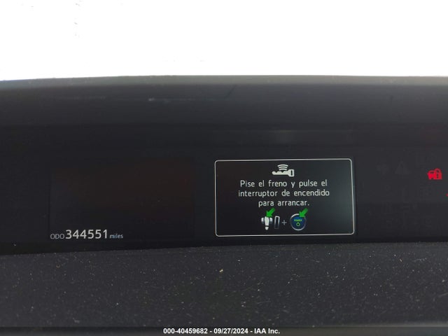 Toyota Prius Two Eco 2016 JTDKARFU4G3025013 Image 7