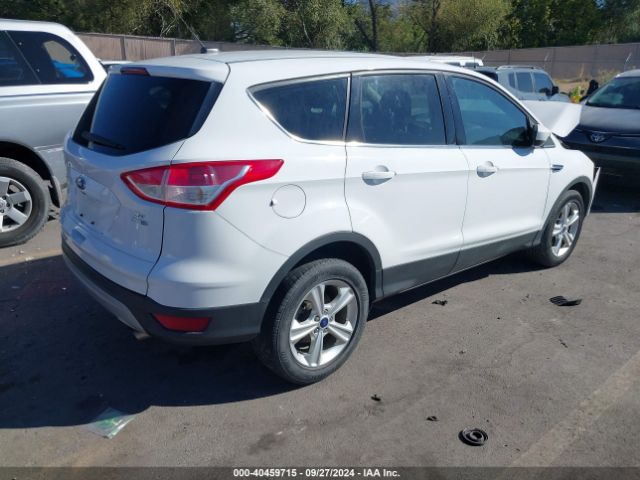 1FMCU9GXXEUC75850 Ford ESCAPE SE