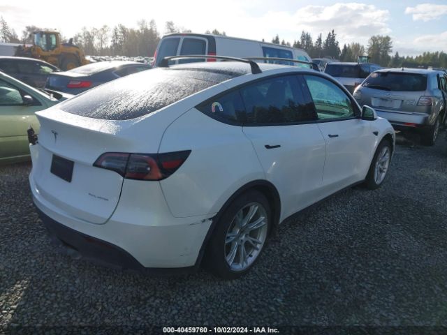 2022 TESLA MODEL Y 7SAYGAEE3NF427032 Photo 3