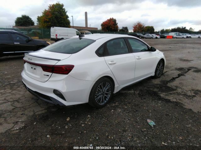 2023 KIA FORTE 3KPF54AD0PE668807 Photo 3