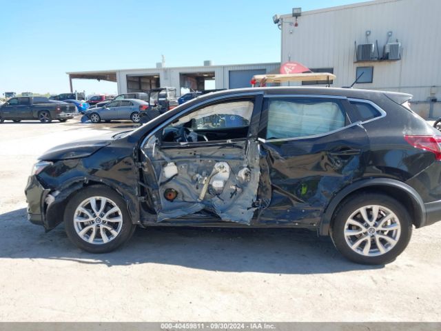 JN1BJ1AV0MW560385 Nissan Rogue Sport S Fwd Xtronic Cvt