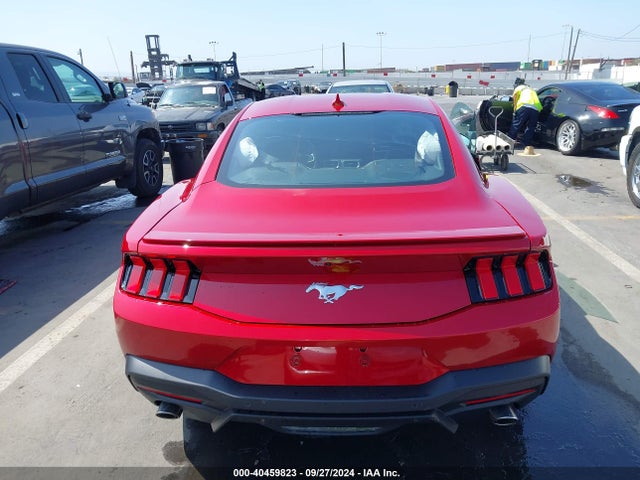 Ford Mustang Ecoboost Premium Fastback 2024 1FA6P8TH7R5140929 Image 17