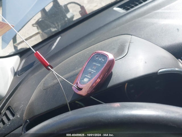 Chevrolet EQUINOX LT 2019 2GNAXKEV6K6101903 Image 11