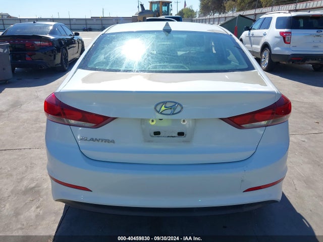 Hyundai Elantra Value Edition 2017 5NPD84LF5HH209640 Image 17