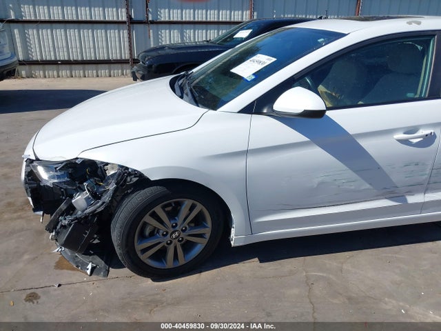 Hyundai Elantra Value Edition 2017 5NPD84LF5HH209640 Image 18