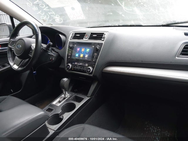 Subaru Legacy Premium 2018 4S3BNAF64J3002586 Image 5