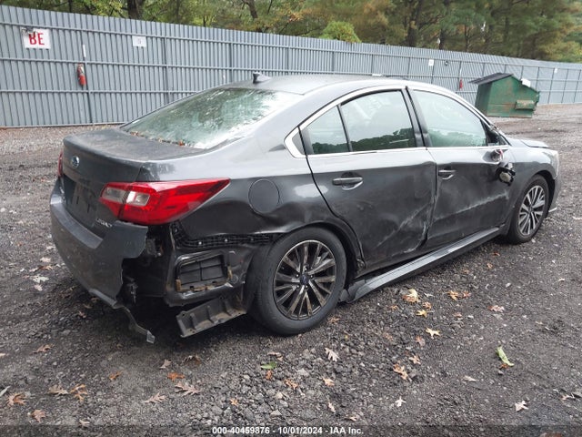 4S3BNAF64J3002586 Subaru Legacy Premium