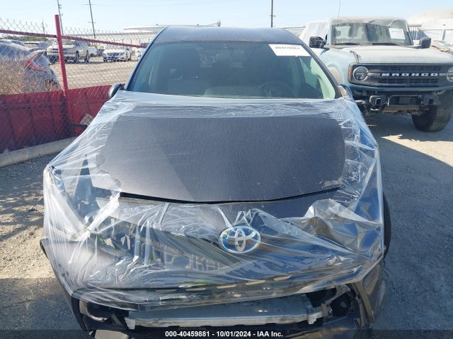 Toyota Prius V Two 2015 JTDZN3EU4FJ035164 Image 11