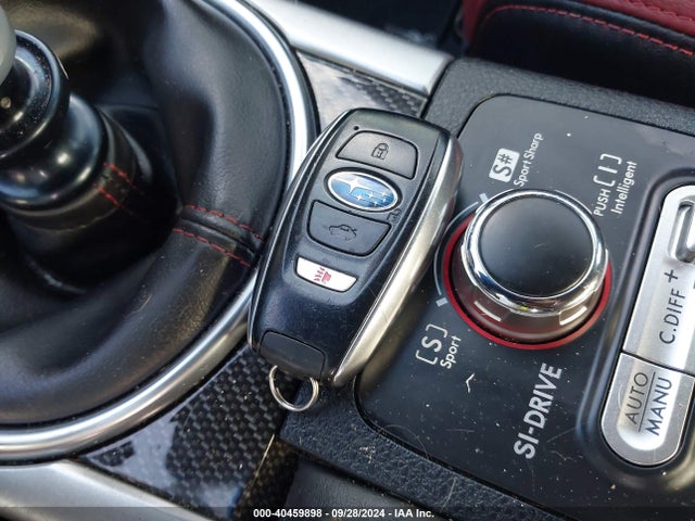 JF1VA2Z68G9822112 Subaru Wrx Sti Limited